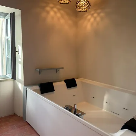 Maison Ventiquattro Hotel