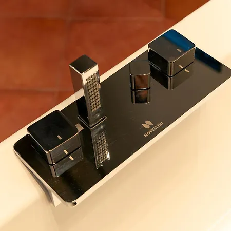 Maison Ventiquattro